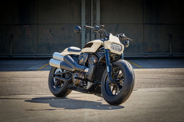 2022 HARLEY-DAVIDSON SPORTSTER S "WHITE SHARK" - Henne Company