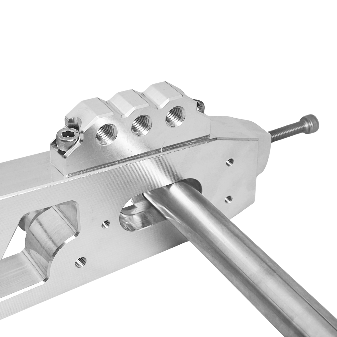 Raceworks Billet V1 Swingarm - Touring 2000-2008