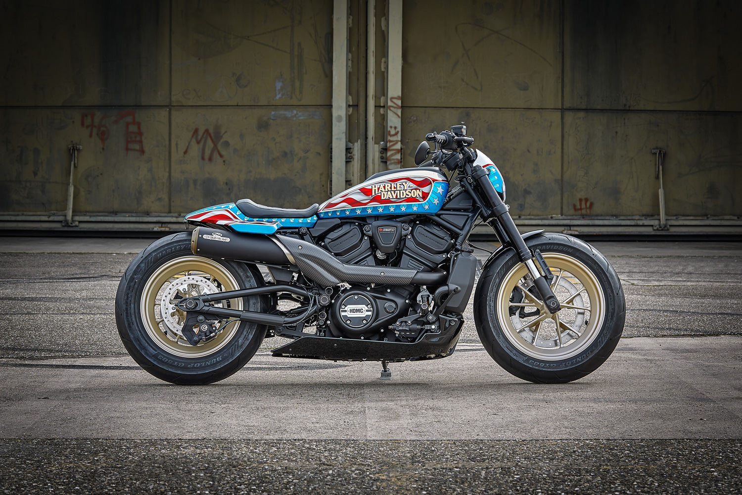 Custom modified motorcycles by BOX39. Harley-Davidson Softail Wide