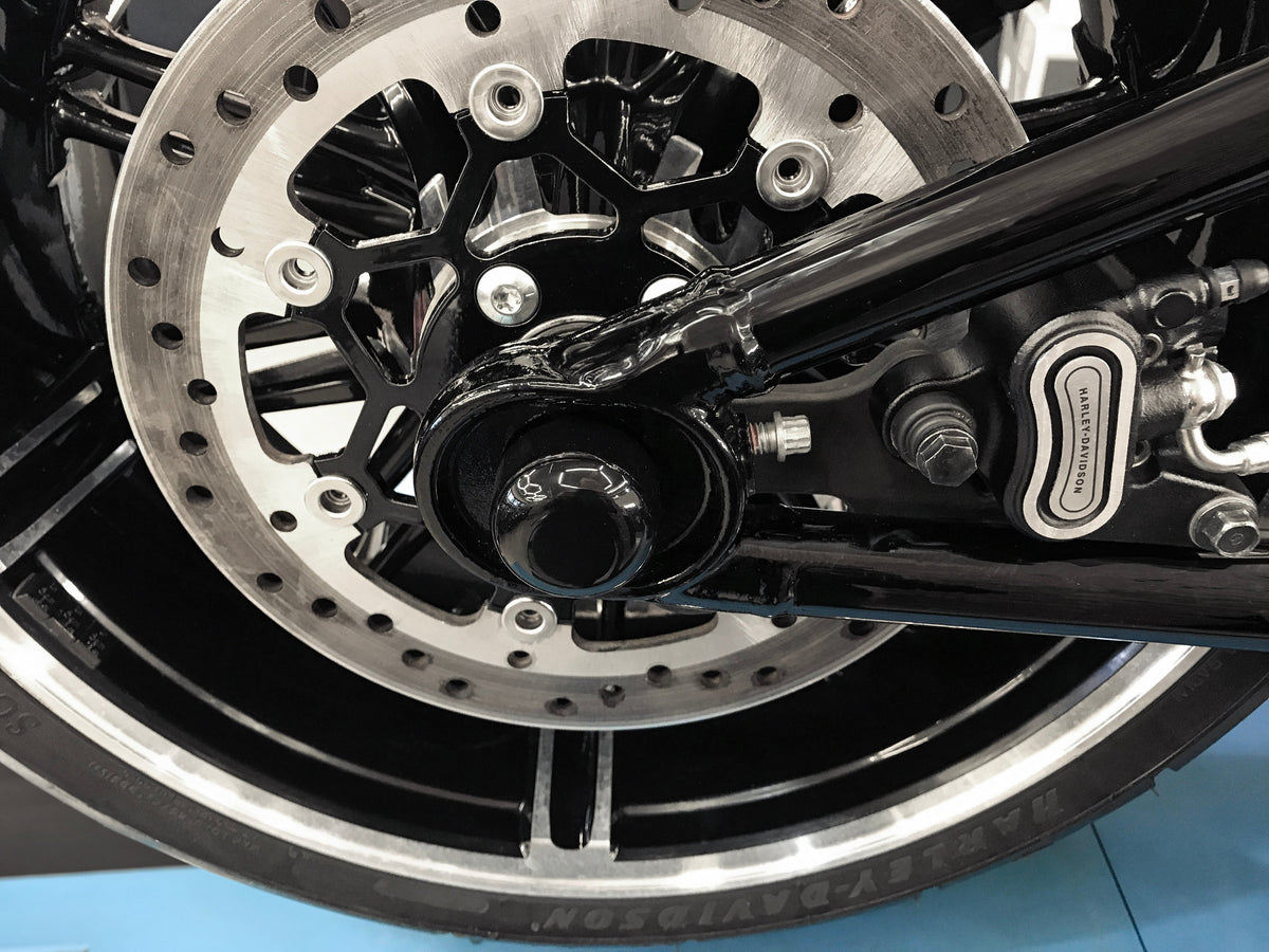 Killer Custom Full Pivot Axle Cover Set - Softail 18-up