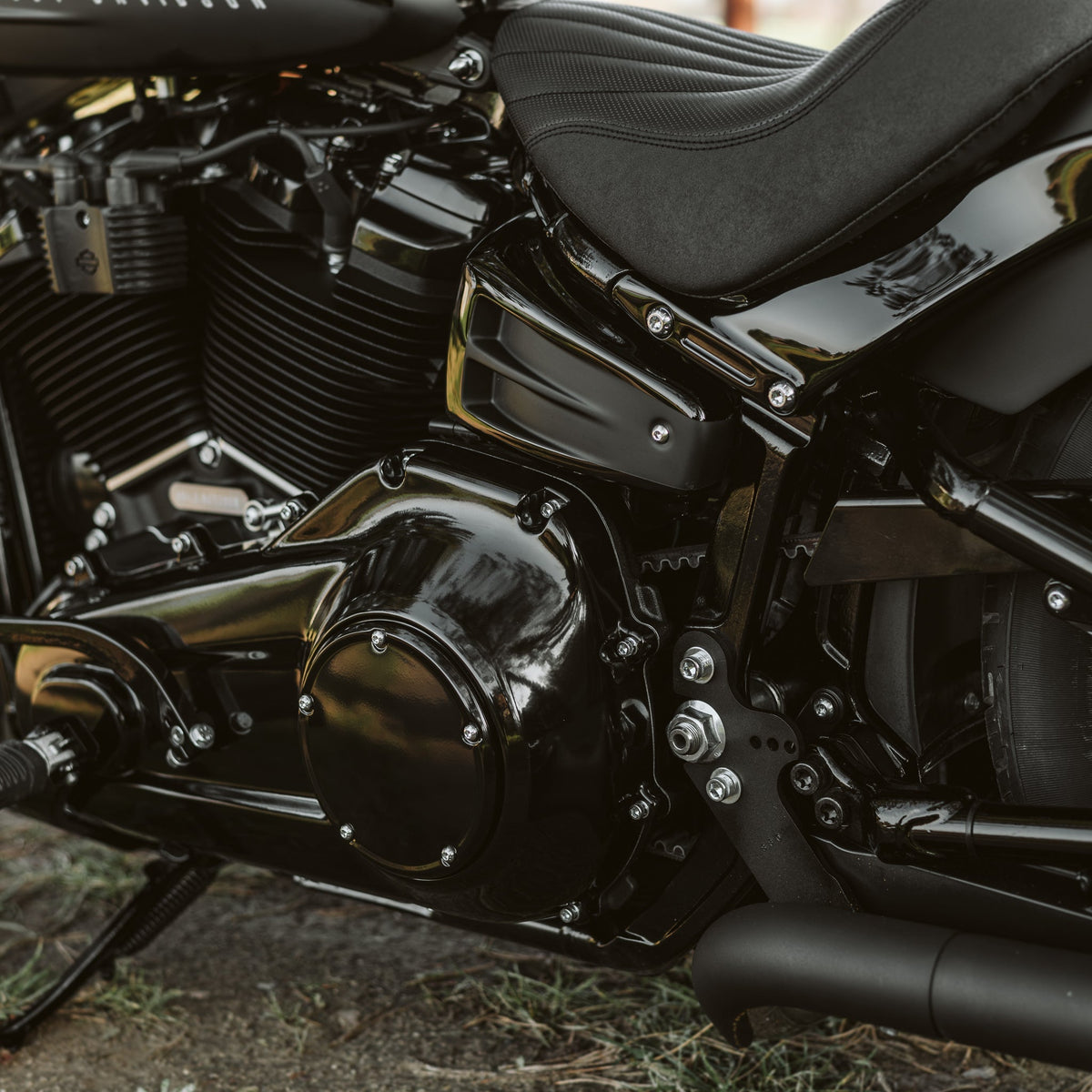 Killer Custom Side Covers "Avenger" - Softail 18-up