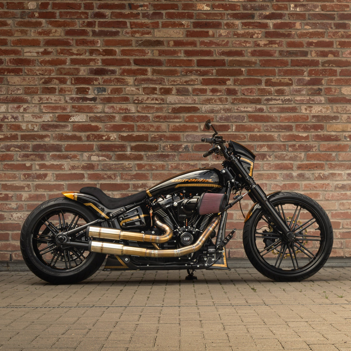 Killer Custom Air Ride Suspension Kit - Softail 18-up