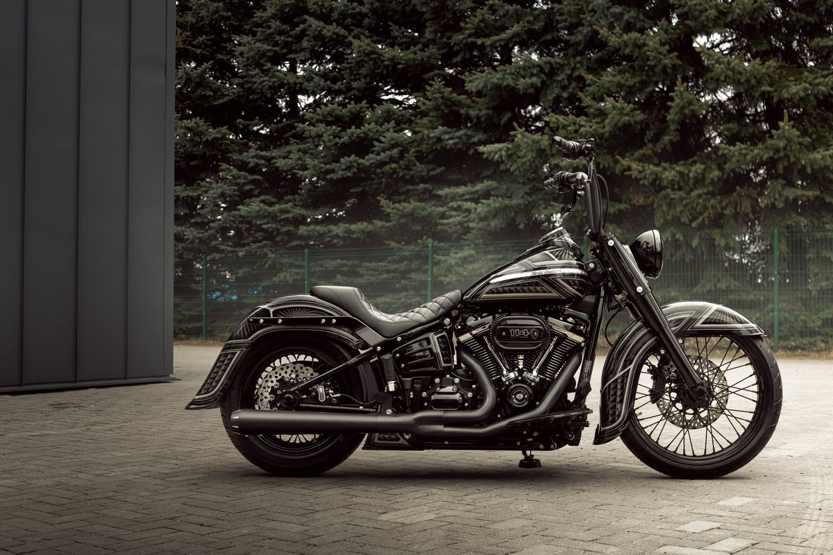 Killer Custom Slim Profile Seat - Heritage / Deluxe / Slim 18-up