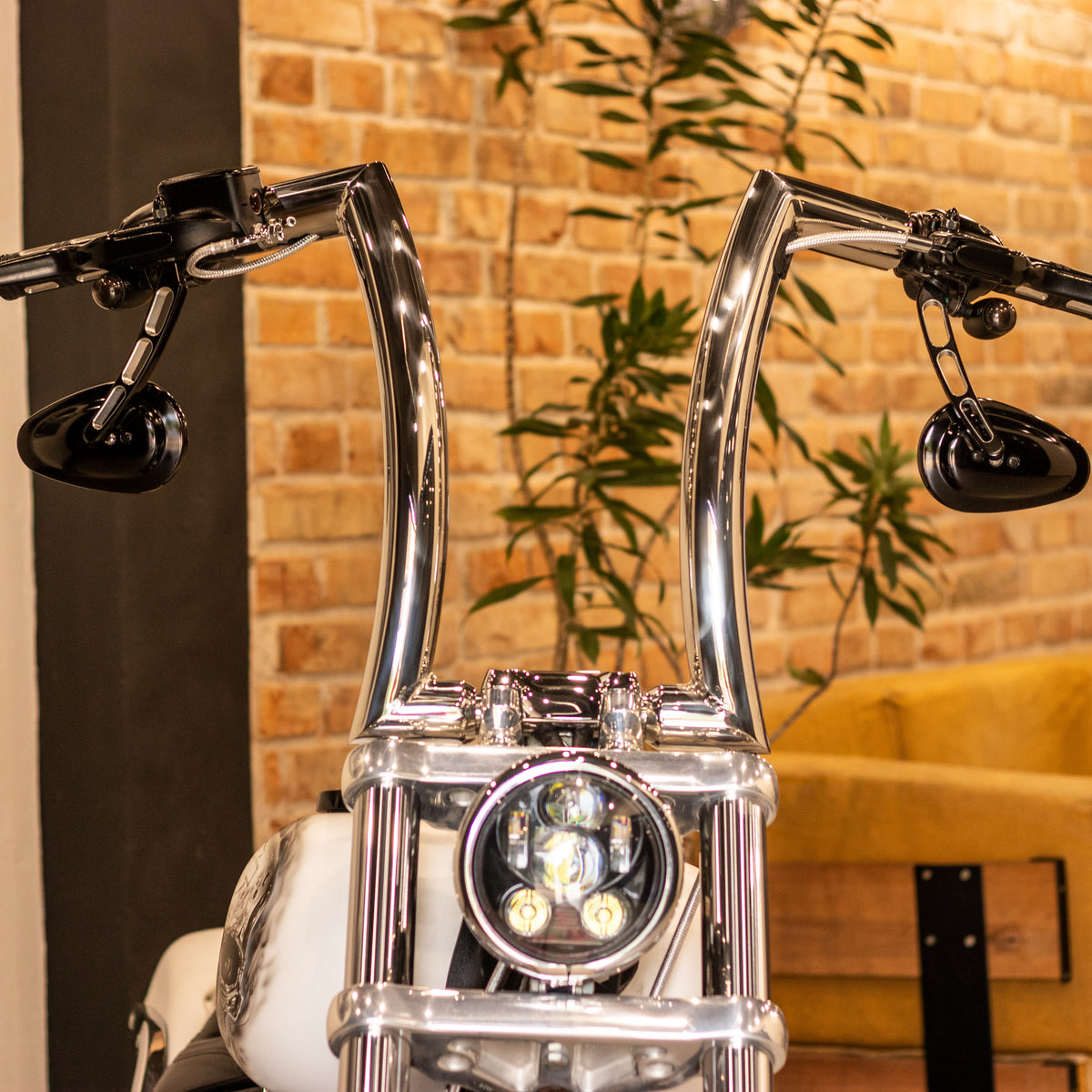 Wings Custom Front King Rhino 2" Handlebars - Breakout 13-26 - Polished Stainless Steel