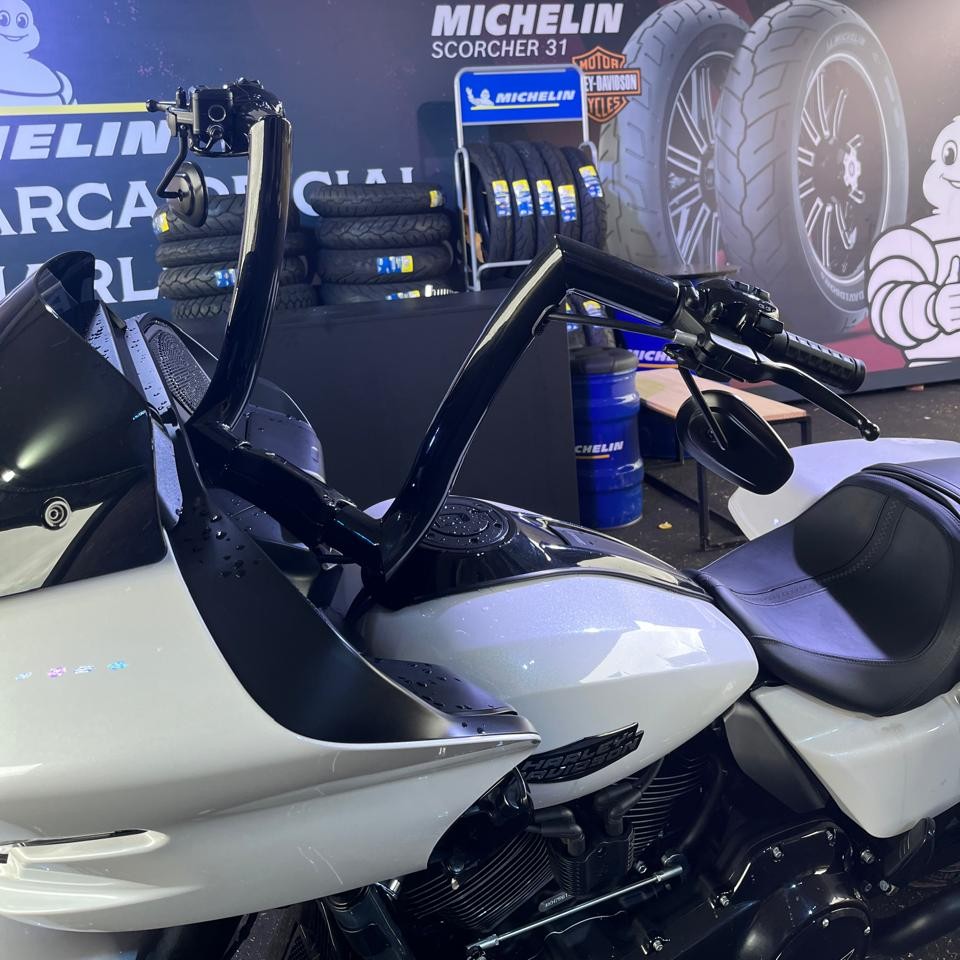 Wings Custom Rogue Rhino 2" Handlebar Kit with Cables - Road Glide 08-13 & 21-26 (Cable Clutch) - Gloss Black / Matte Black