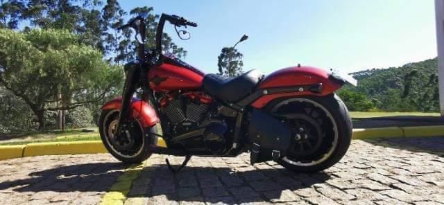 Wings Custom Front King Rhino 2" Handlebars - Fat Boy 00-26 - Gloss Black / Matte Black