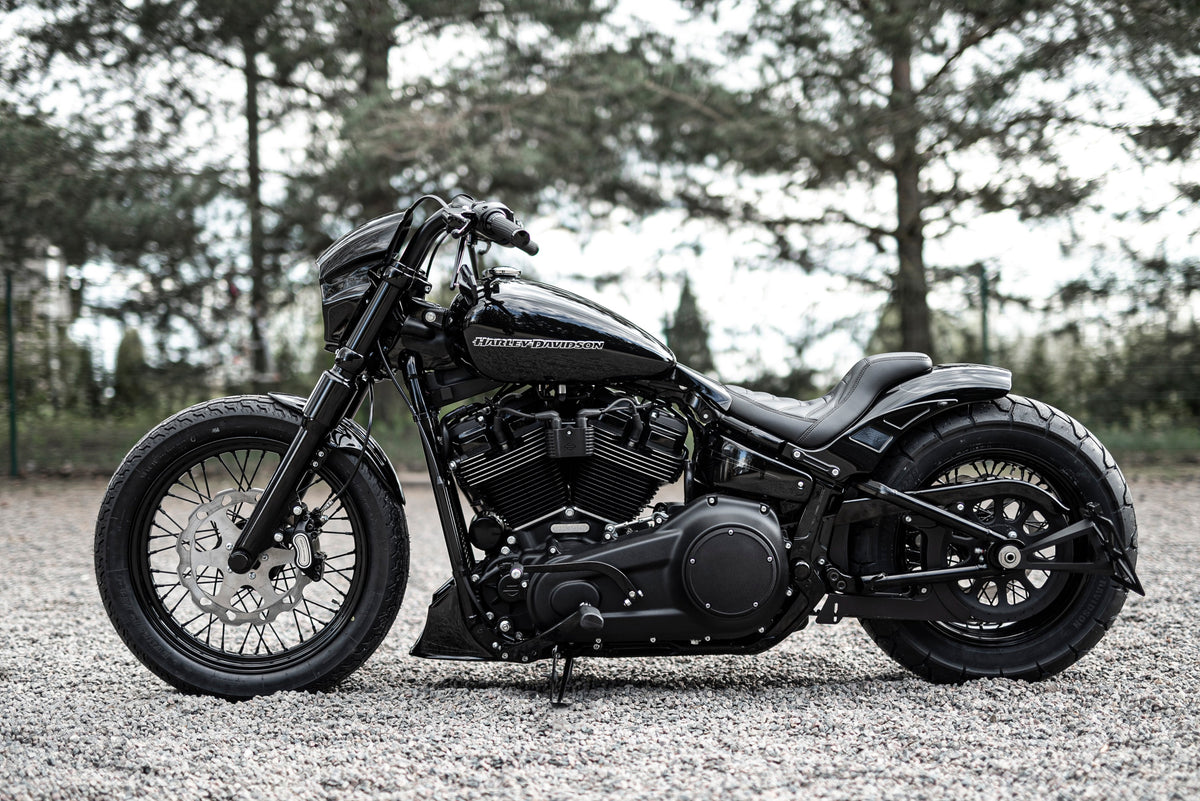 Killer Custom Front Fender "Bobbstr" - Street Bob / Standard 18-up