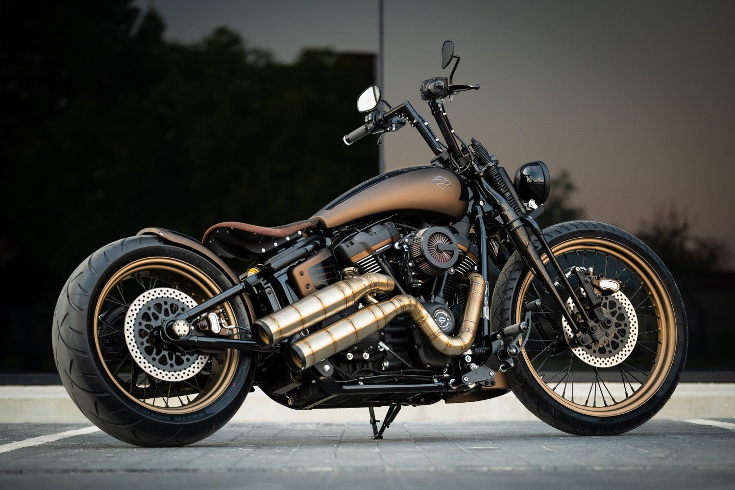 BTC Adjustable Bobber Seat - Softail 18 - up - Henne Company