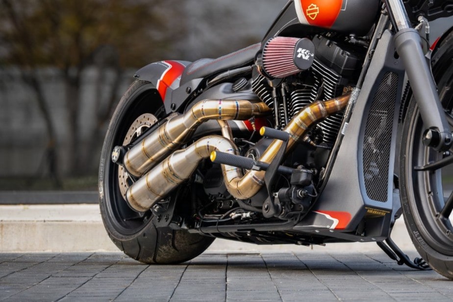 BTC Gangsta Classic Exhaust TC - Softail 08-17