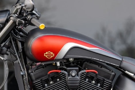 BTC Hand-Made Fuel Tank M8 #10-11-036 - Softail 18-up