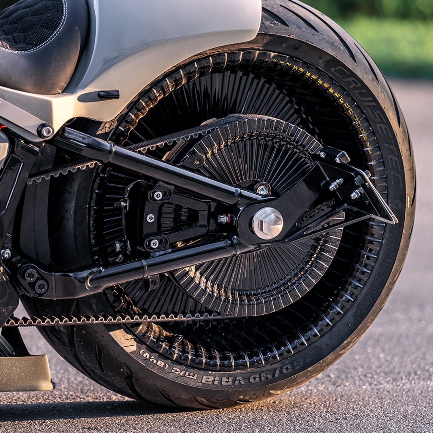 Daytona27 Waves Wheels Set - Fat Boy 18 - 24 - Henne Company