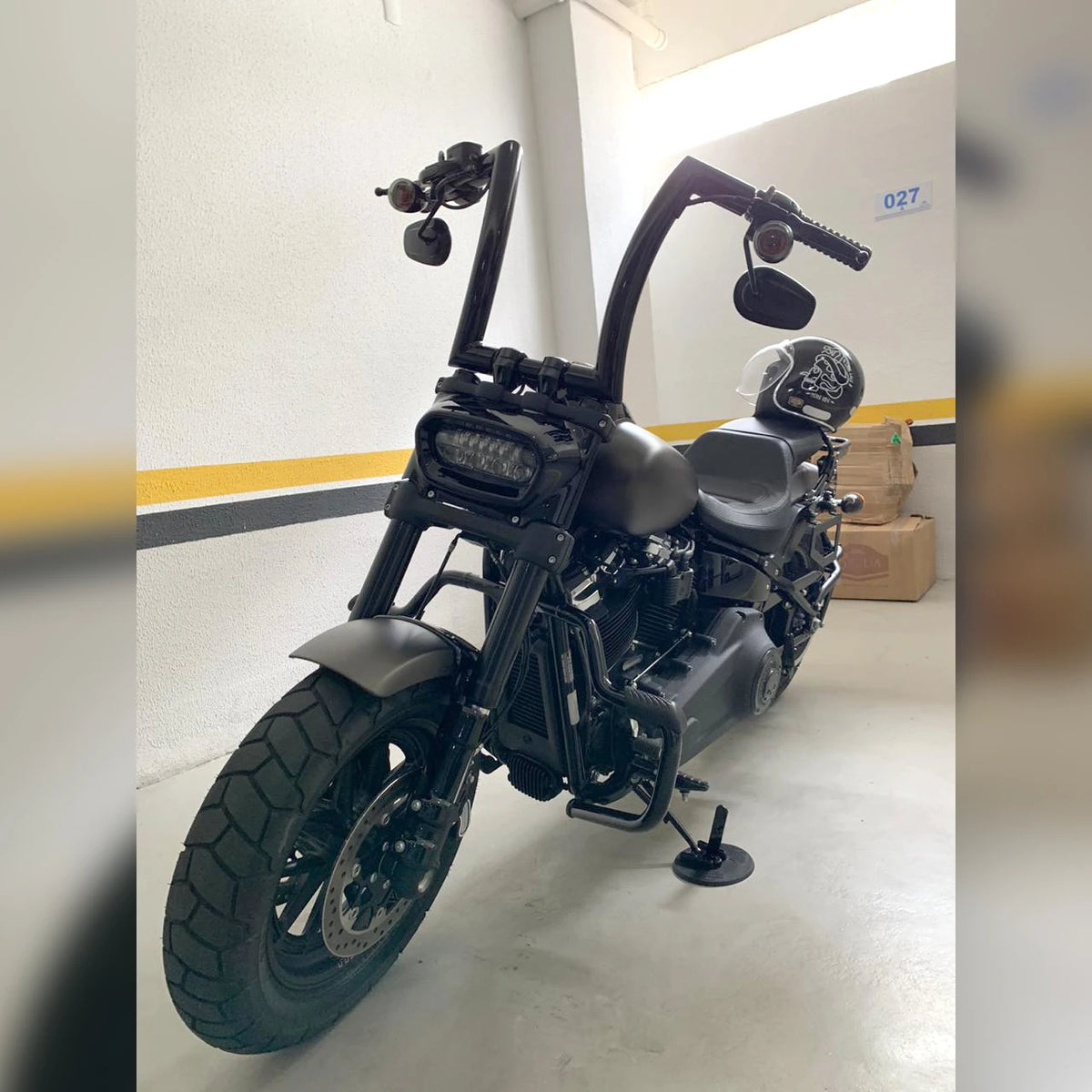 Wings Custom Front King Rhino 2" Handlebars - Fat Bob 18-24 - Gloss Black / Matte Black