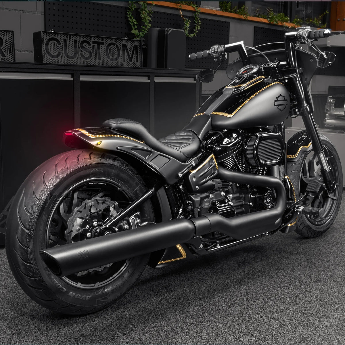 Killer Custom Shortened Rear Fender "Bobbstr" 170-200 Tires - Softail 18-24