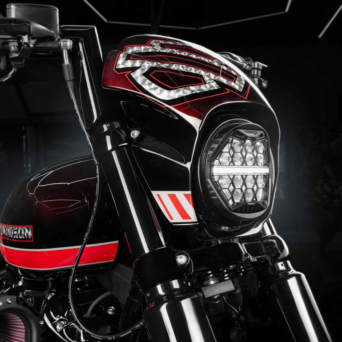 Killer Custom 5 3/4" Honeycomb LED Headlight - Street Bob / Low Rider S / Breakout 18-up