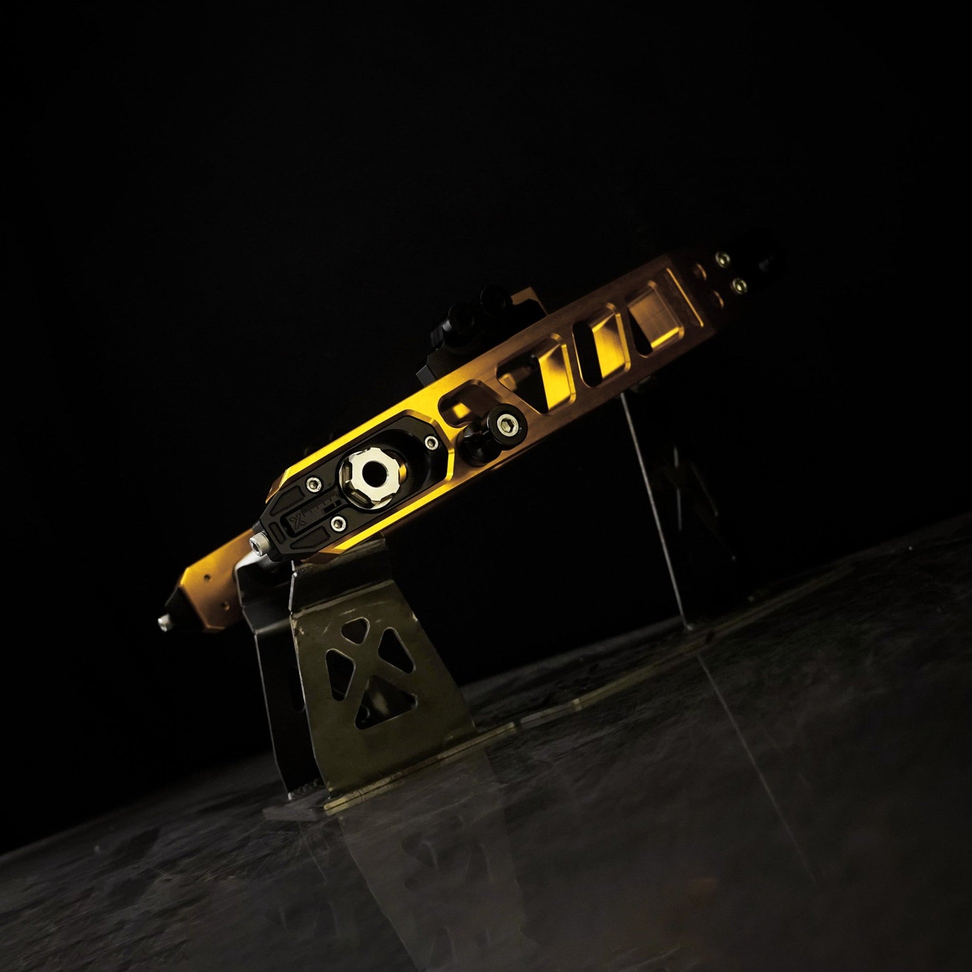 Raceworks Billet V1.1 Swingarm - Dyna 00 - 05 - Henne Company