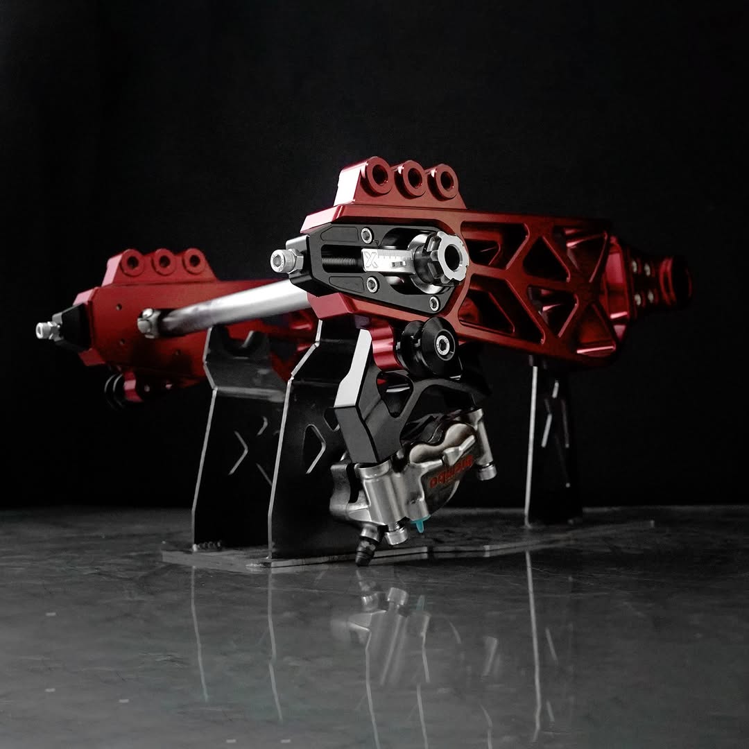 Raceworks Billet V1.1 Swingarm - Touring 09 - up - Henne Company