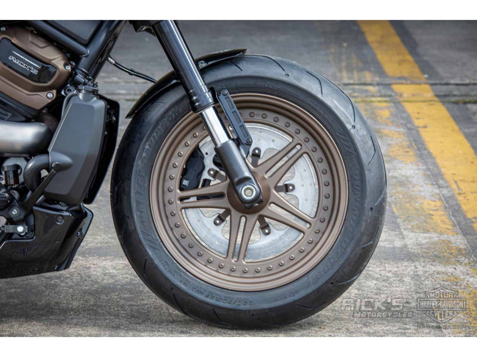 Rick's 17" Front Fender Steel - Sportster S 21 - up - Henne Company