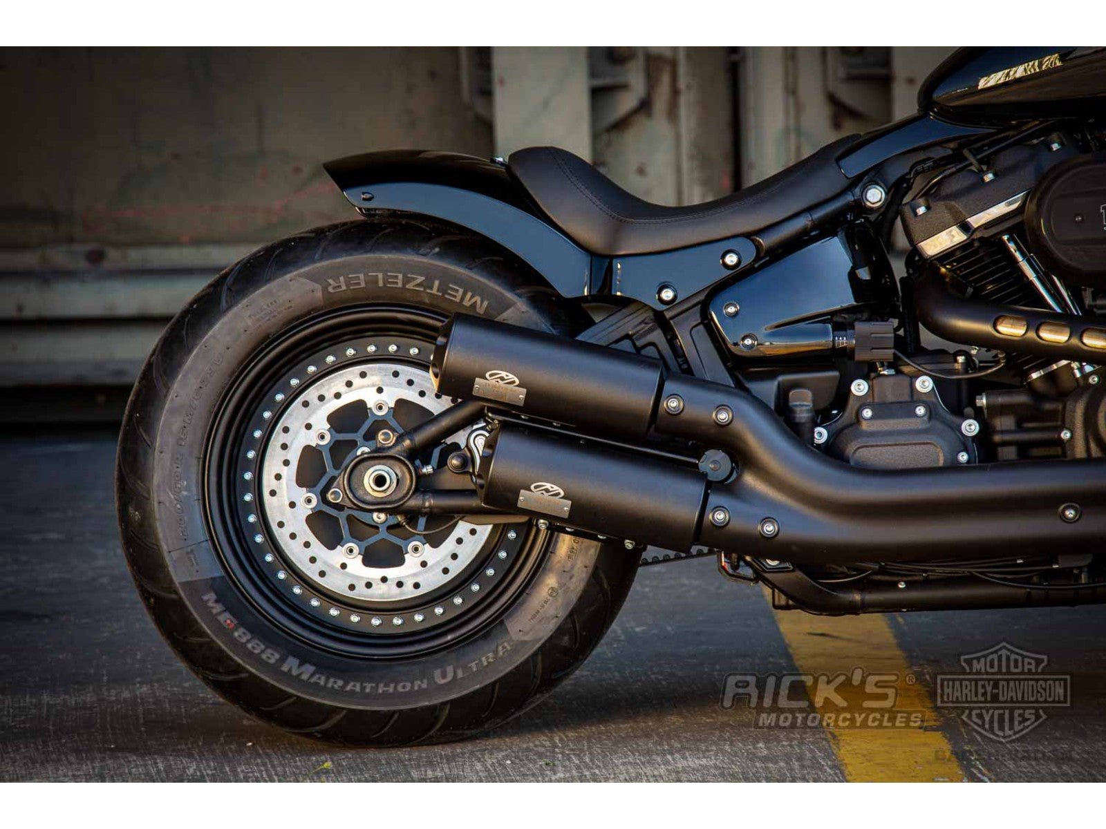 Rick's 180 Rear Fender "Short" - Softail Narrow 18 - up - Henne Company