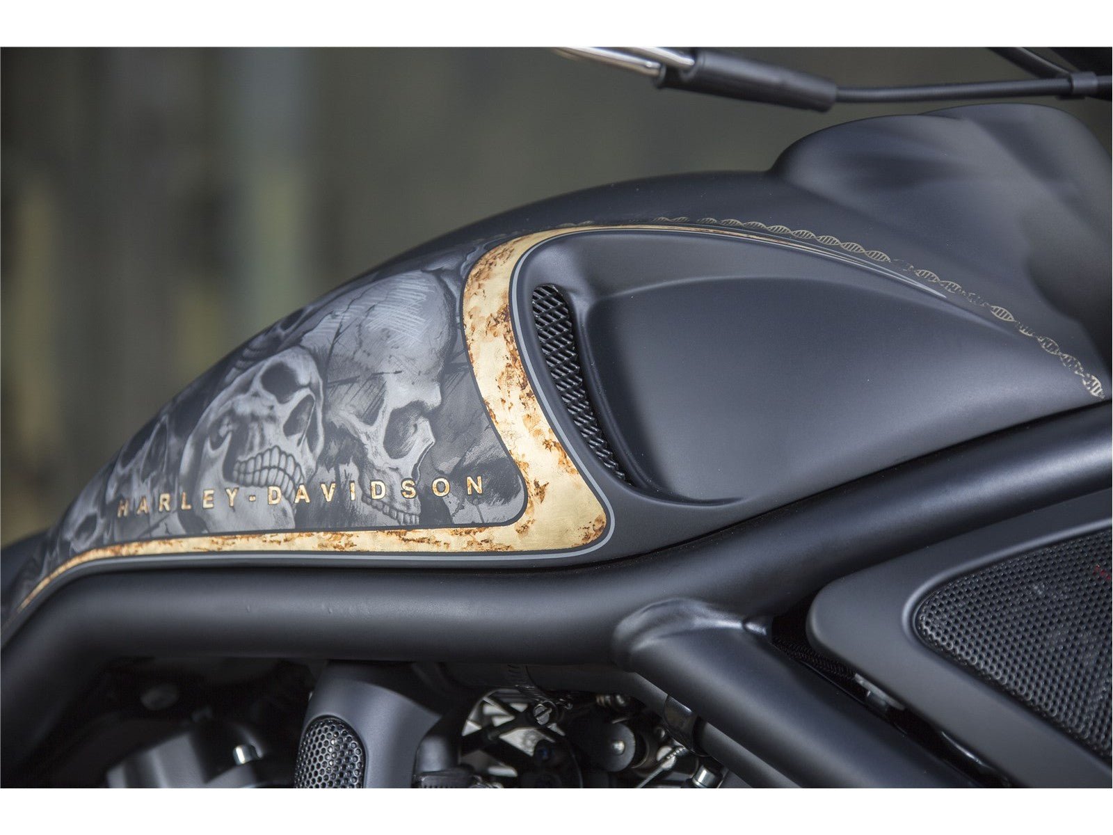 Rick's Airbox Cover “Race” - V - Rod 02 - 17 - Henne Company