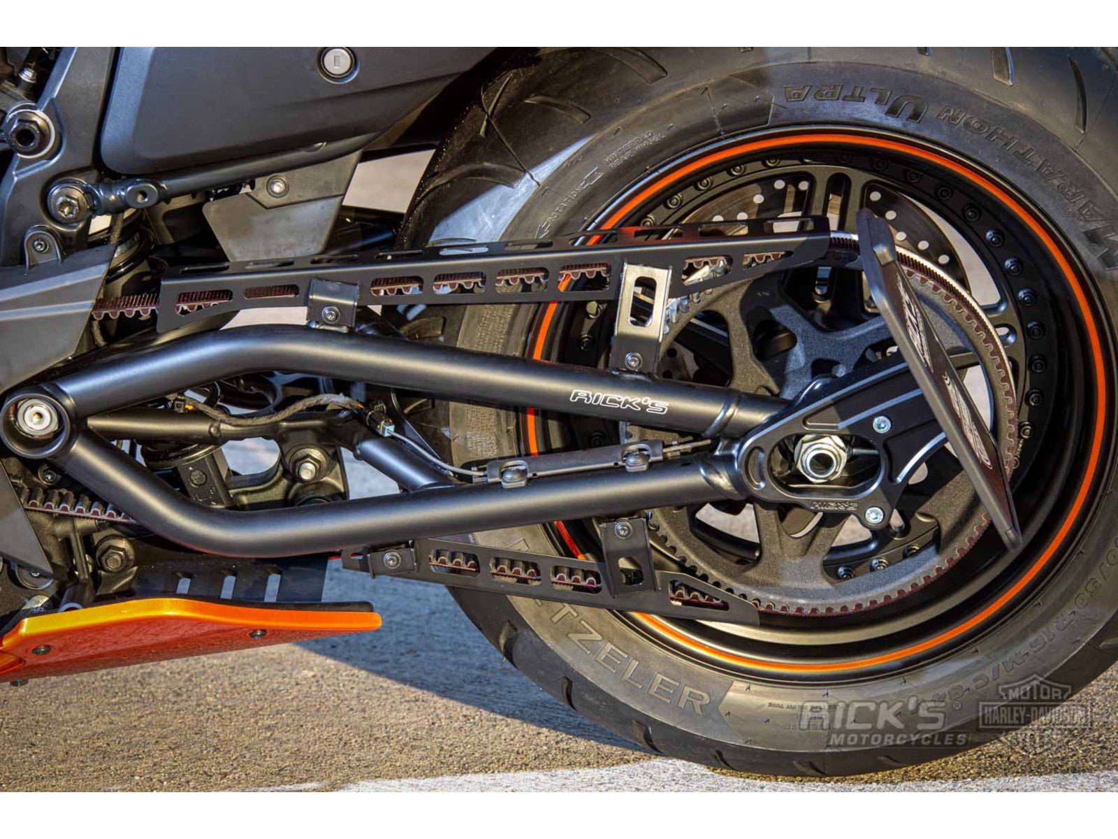 Rick's Belt Guard Lower Matte - Sportster S 21 - up - Henne Company