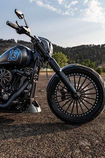Rick’s Breakout 13 custom Harley-Davidson Breakout, front wheel and fork