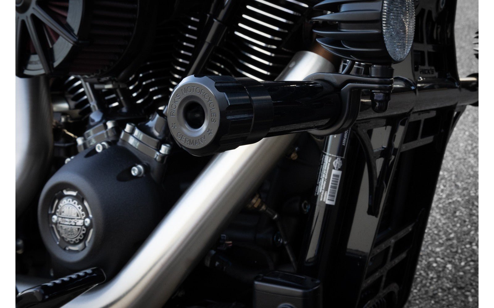 Ricks' Clubstyle Crash Bar End Caps Black - Henne Company