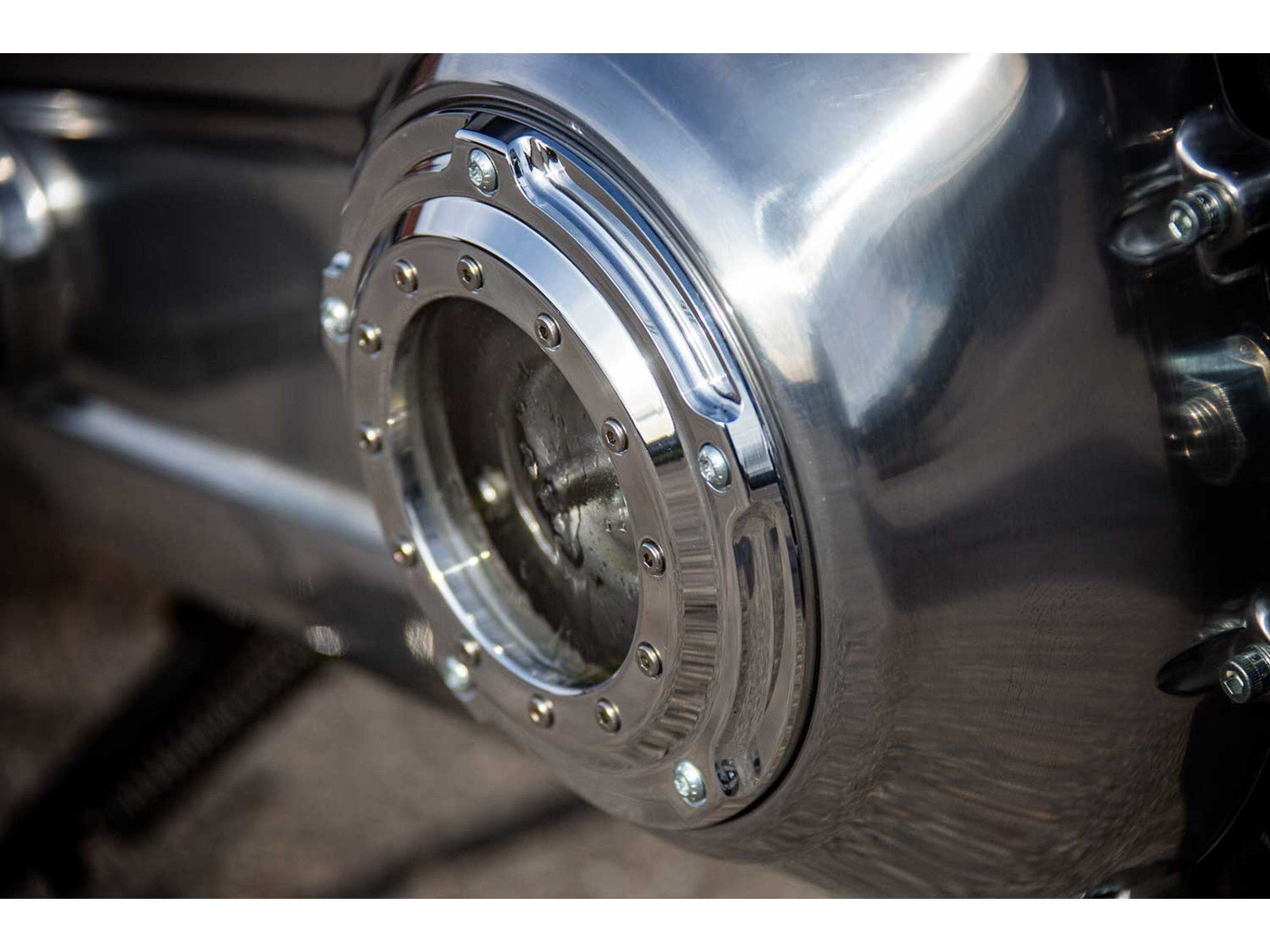Rick's Derby Cover "Bullauge" Polished - Softail 19 - up - Henne Company