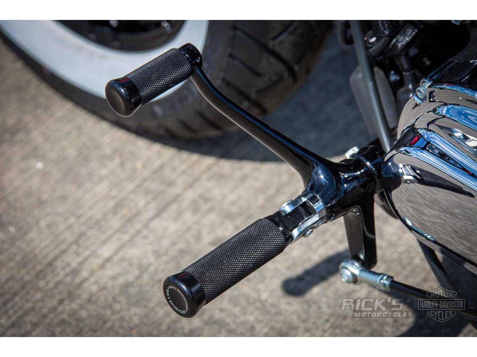 Rick's Footpegs Knurled Black - Sportster 48 / 72 - Henne Company