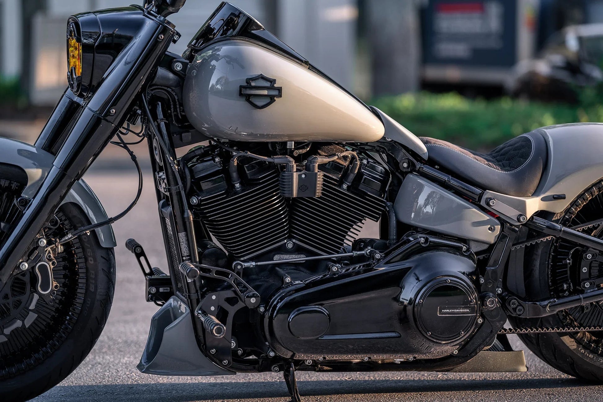 Rick's Forward Controls "O - Ring" +4in Black - Softail 18 - up - Henne Company