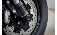 Rick's Front Axle Cover Premium - Fat Bob 18 - up - Henne Company