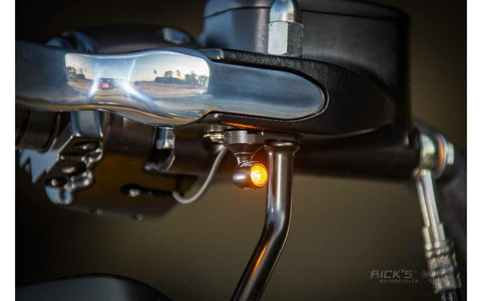Rick's Front Indicator Brackets (with Atto) - Universal - Henne Company