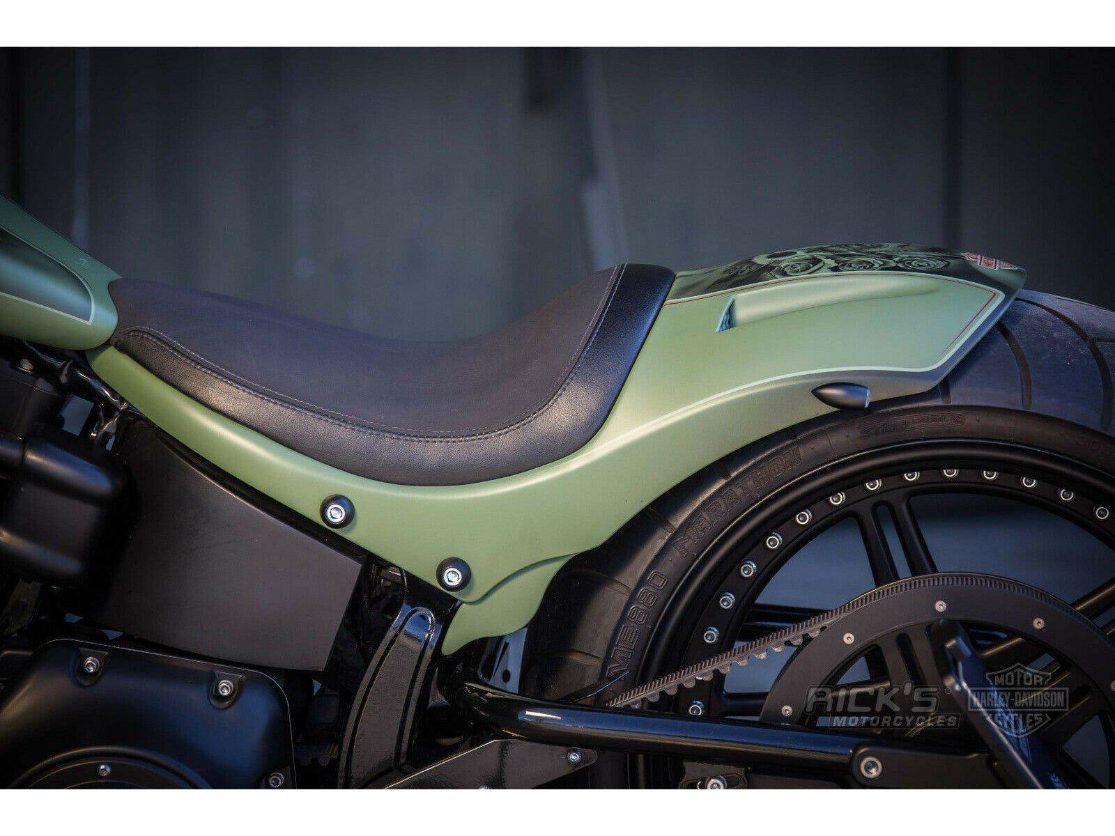 Rick's Rear Fender "Short Cut Race" 300 Wheel - Softail 07 - 17 - Henne Company