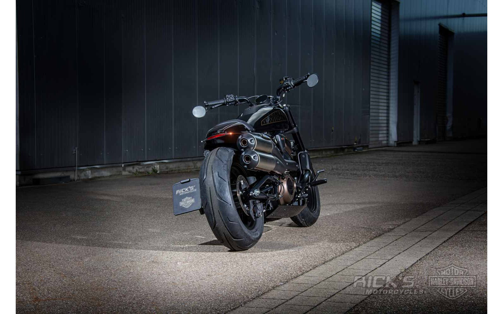Rick's Rear Indicators Holder Kit (bracket only) - Sportster S 21 - up - Henne Company