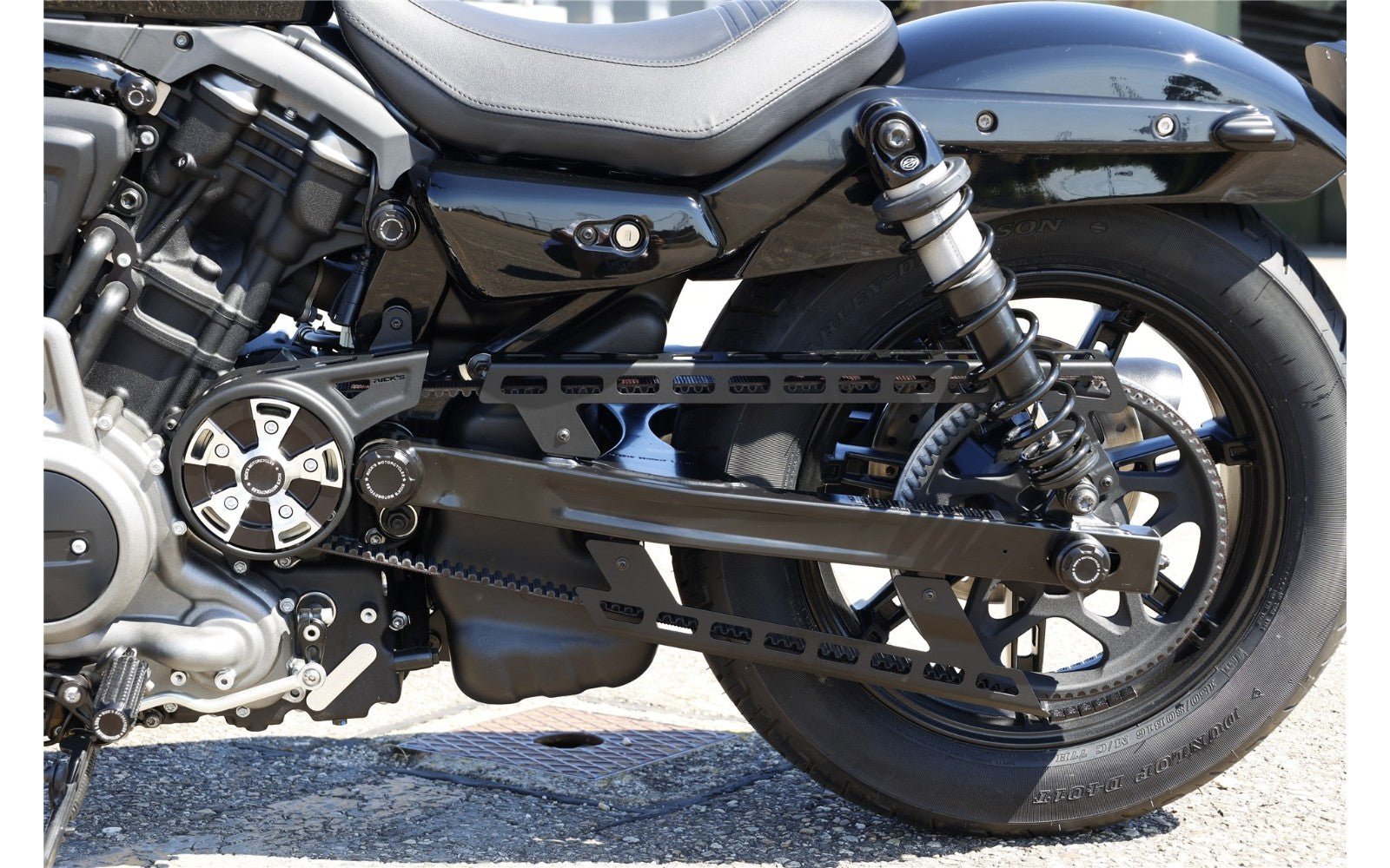 Rick's Swingarm Axle Cover Premium - Nightster 22 - up - Henne Company