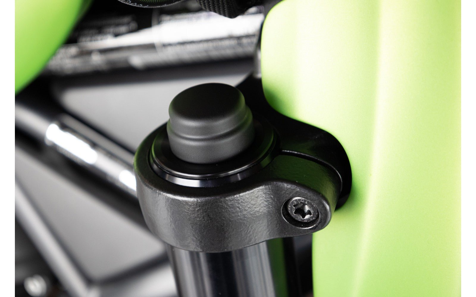 Rick's Top Narrow Fork Covers - Sportster S 21 - up - Henne Company