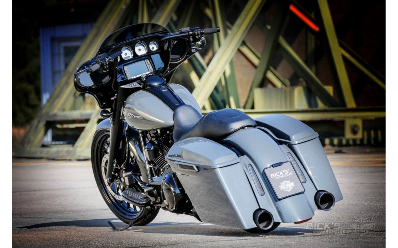 Rick's Touring Rear Fender - Touring 14 - up - Henne Company