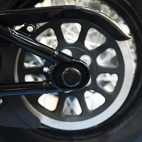 Killer Custom Full Pivot Axle Cover Set - Softail 18-up